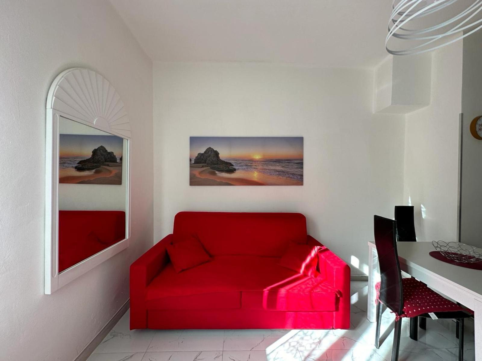 Wh - Dolce Vita - Bilocale - 5 Minuti Dal Centro - Parcheggio Gratuito - Wifi ซานเรโม ภายนอก รูปภาพ